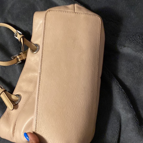 Authentic Michael Kors - Picture 6 of 9